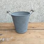 Gratis emmer van zink, Ophalen