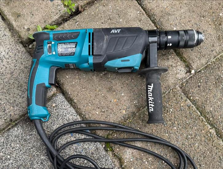 Makita HR2631FT Boorhamer, Doe-het-zelf en Verbouw, Gereedschap | Boormachines, Gebruikt, Boor- en/of Breekhamer, 600 watt of meer