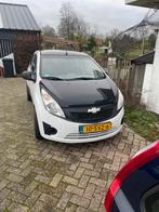 Chevrolet Spark 1.0 Bifuel 2011 Wit, Auto's, Chevrolet, 15 km/l, 37 €/maand, 4 cilinders, Wit