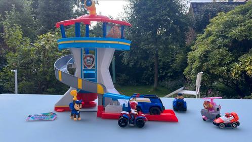 Paw patrol uitkijktoren met extra voertuigen en karakter, Kinderen en Baby's, Speelgoed | Actiefiguren, Ophalen of Verzenden