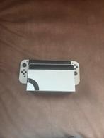 Nintendo Switch (OLED model) - Wit, Spelcomputers en Games, Overige genres, 1 speler, Eén computer, Ophalen of Verzenden