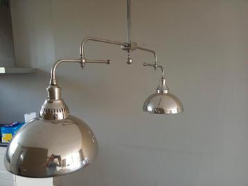 Mooie lamp beschikbaar voor biedingen