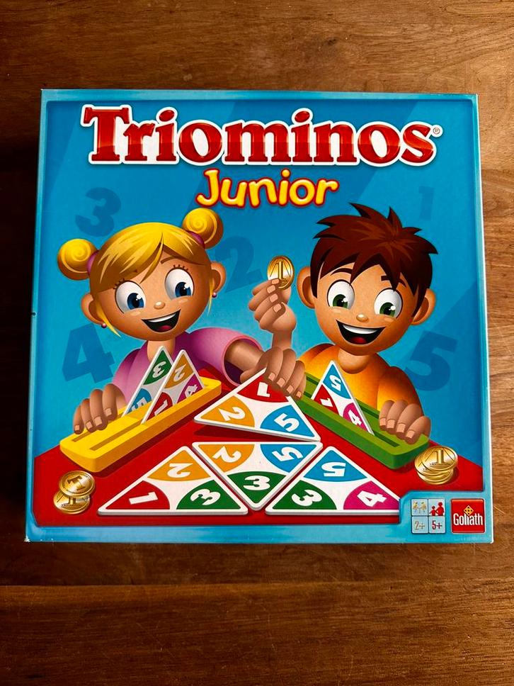Triominos junior Goliath, Hobby en Vrije tijd, Gezelschapsspellen | Kaartspellen, Zo goed als nieuw, Drie of vier spelers, Ophalen of Verzenden