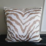 🦓Groot nieuw dik Zebra kussen Colmore brons | chique, Huis en Inrichting, Woonaccessoires | Kussens, Nieuw, Ophalen of Verzenden