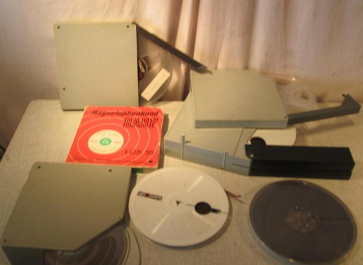 6 Bandrecorder Tapes -met 2 lege spoelen - 18cm, Audio, Tv en Foto, Bandrecorders, Onderdeel, Met banden, Ophalen of Verzenden