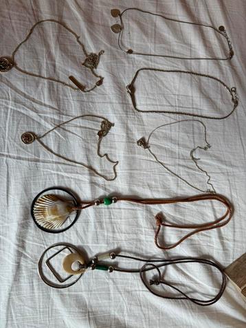 Sieraden Collectie: Kettingen, Oorbellen & Armbanden beschikbaar voor biedingen