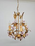 Antieke Franse kroonluchter met 20 porseleinen bloemen lamp, Antiek en Kunst, Antiek | Lampen, Ophalen of Verzenden