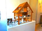 Poppenhuis plus inrichting, Ophalen of Verzenden, Zo goed als nieuw