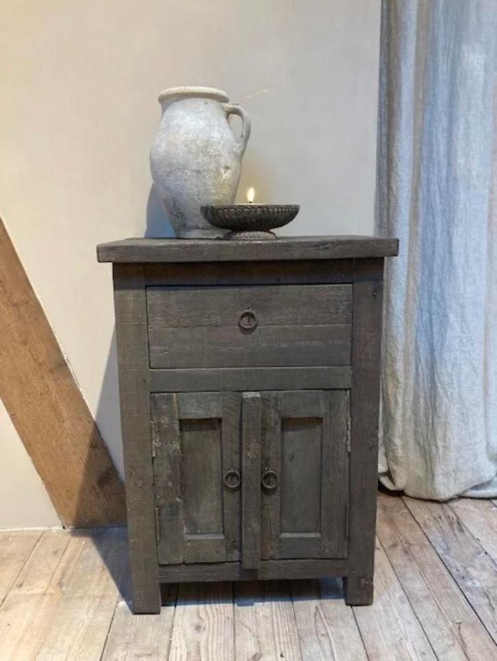 Klein kastje van oud hout, Antiek en Kunst, Antiek | Meubels | Kasten, Ophalen