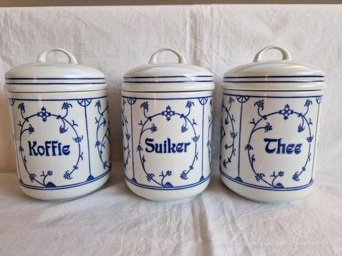 3 Vintage porselein voorraadpotten Jäger Blau saks., Huis en Inrichting, Keuken | Servies, Zo goed als nieuw, Overige typen, Overige stijlen