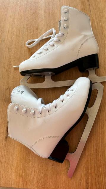 Schaatsen maat 37/38 beschikbaar voor biedingen