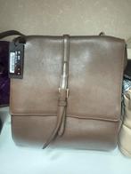 Prada bag, Sieraden, Tassen en Uiterlijk, Tassen | Schoudertassen, Ophalen of Verzenden, Zo goed als nieuw, Zwart