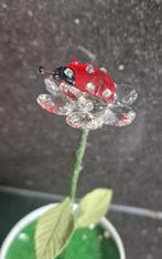 Kristallen lieveheersbeestje op bloem, Antiek en Kunst, Ophalen of Verzenden