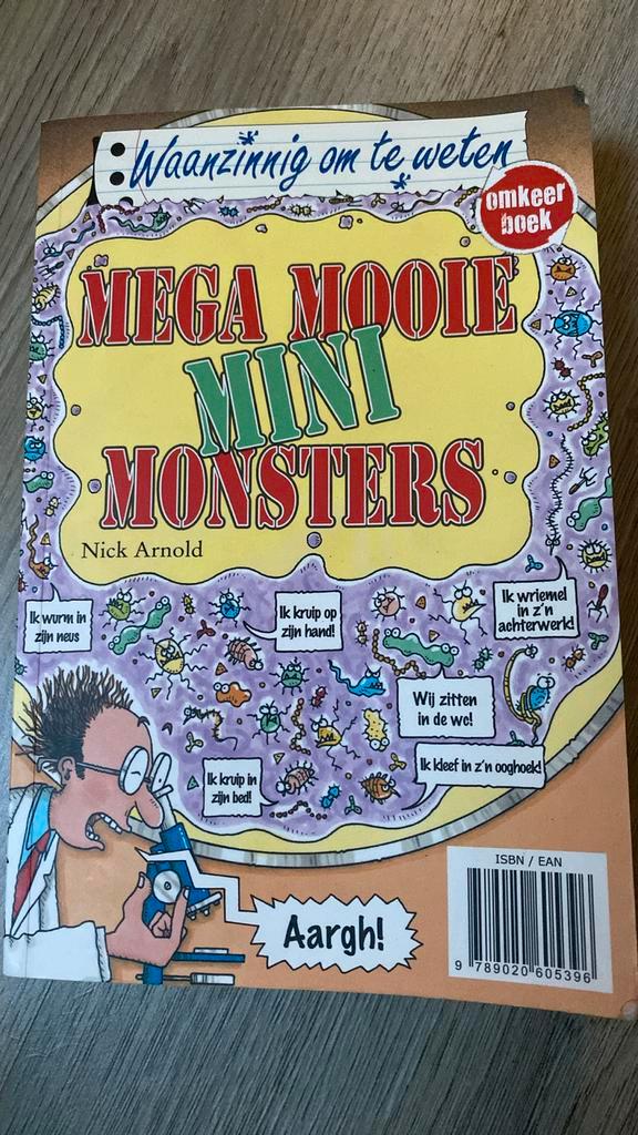 Omkeerboek Kriebelende kruipertjes/ Mega mooie minimonsters, Boeken, Kinderboeken | Jeugd | onder 10 jaar, Zo goed als nieuw, Ophalen of Verzenden