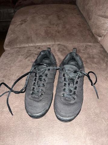 Papillon Dans Sneakers Maat 35 beschikbaar voor biedingen