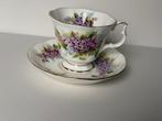 Vintage Royal Albert porseleinen theekopje, Antiek en Kunst, Antiek | Servies los, Ophalen of Verzenden