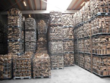 Brandhout  droog EIK € 150,= voor 1,2  m3  ( €125,=  per m3) beschikbaar voor biedingen