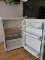 Frigidaire Tafelmodel Koelkast met Vriesvak, Ophalen, Gebruikt, Minder dan 85 cm, Minder dan 75 liter