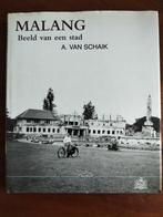 Malang - Beeld van een stad, A. van Schaik, Ophalen of Verzenden, 20e eeuw of later, Zo goed als nieuw, A. van Schaik