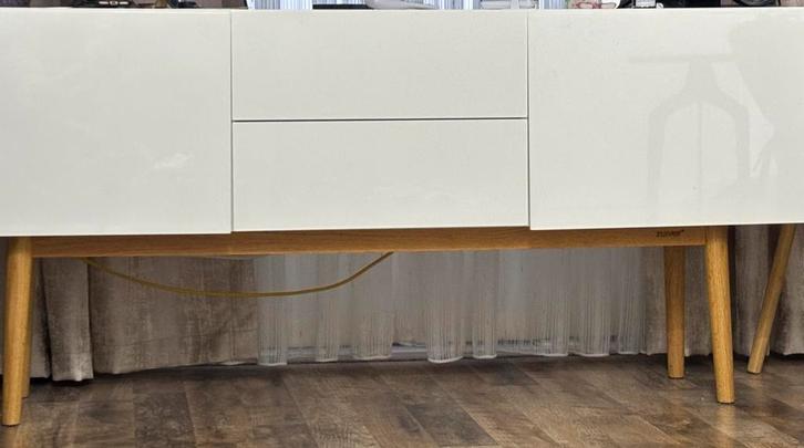 Zuiver High on Wood dressoir large, Huis en Inrichting, Kasten | Dressoirs, Zo goed als nieuw, 150 tot 200 cm, 25 tot 50 cm, Ophalen