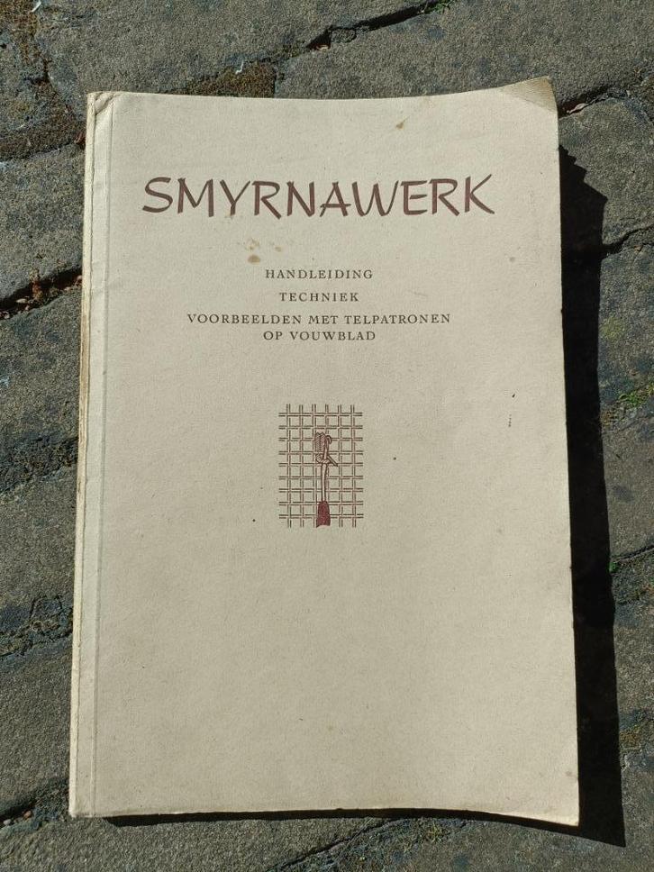 Smyrnawerk Handleiding Techniek Incl telpatronen blad (N2), Hobby en Vrije tijd, Borduren en Borduurmachines, Gebruikt, Ophalen of Verzenden
