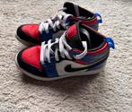 Nike air Jordan, Jongen of Meisje, Schoenen, Ophalen of Verzenden, Zo goed als nieuw