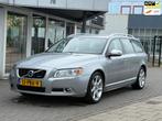 Volvo V70 2.0T R-Edition - Navigatie - Leder, Voorwielaandrijving, Euro 5, Zwart, 4 cilinders