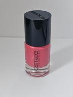 Catrice nagellak 01 Fuchsiarama NIEUW, Nieuw, Ophalen of Verzenden, Handen en Nagels, Make-up