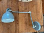 Wandlamp scharnier lamp Karwei grijs, Huis en Inrichting, Lampen | Wandlampen, Ophalen, Zo goed als nieuw