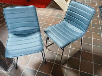 2 Countryfield stoelen BEAMAN. €109,00 beschikbaar voor biedingen