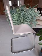 2 wit leren moderne eetkamerstoelen, Huis en Inrichting, Stoelen, Ophalen, Zo goed als nieuw, Wit, Vier