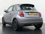 Fiat 500 La Prima 42 kWh NL Auto | Camera | Navigatie | NAP, Gebruikt, 118 pk, 4 stoelen, Origineel Nederlands
