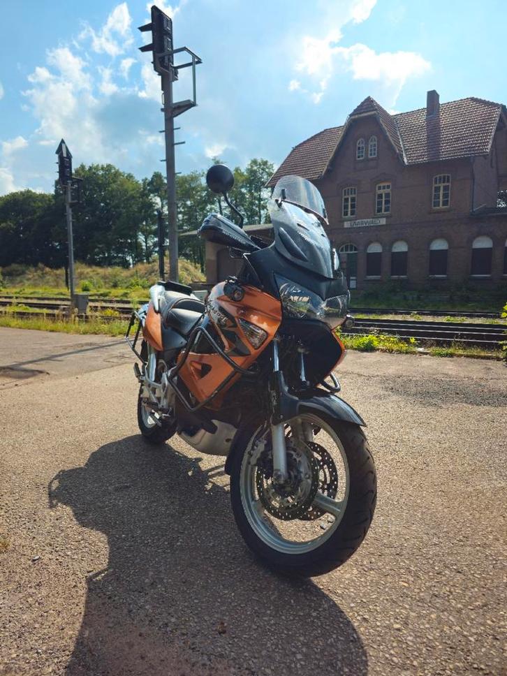 Honda Varadero XL1000VA 2008 *Vaste prijs*, Motoren, Motoren | Honda, Particulier, Toermotor, Ophalen