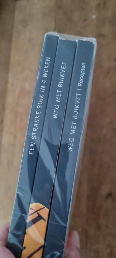 Boeken Set: Strakke Buik in 4 Weken & Weg met Buikvet, Boeken, Gezondheid, Dieet en Voeding, Nieuw, Dieet en Voeding, Ophalen of Verzenden