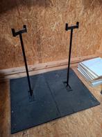 2 zware standaards voor geluidsboxen, Ophalen, Zo goed als nieuw