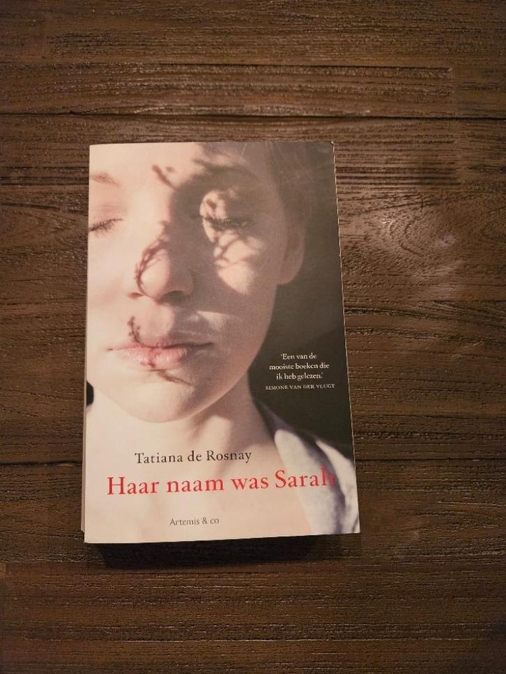 Boek Haar naam was Sarah - van Tatiana de Rosnay, Boeken, Avontuur en Actie, Zo goed als nieuw, Ophalen of Verzenden