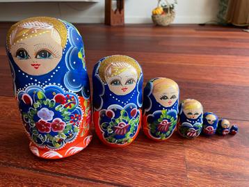 Matroesjka 7-delig Handbeschilderd beschikbaar voor biedingen