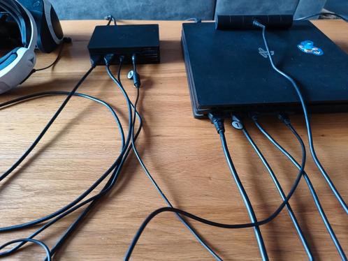 Zeer goed werkende ps4 met vr bril en spellen, Computers en Software, Overige Computers en Software, Gebruikt, Ophalen of Verzenden