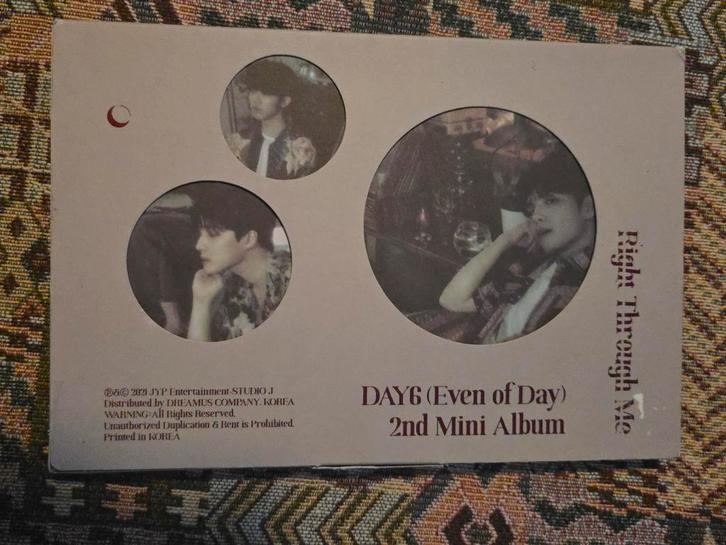 Compleet koreaans album: Right Through Me, Cd's en Dvd's, Cd's | Verzamelalbums, Zo goed als nieuw, Overige genres, Ophalen