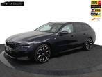 BMW 5-serie Touring 530e M Sport Edition 360 cam Glazen dak, Auto's, 1998 cc, Achterwielaandrijving, Euro 6, 4 cilinders