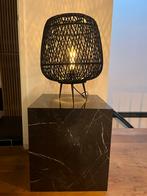 Moderne tafellamp, Huis en Inrichting, Lampen | Tafellampen, Ophalen of Verzenden, Zo goed als nieuw, Minder dan 50 cm