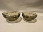 Retro Set van 2 Arcoroc France Rookglas Smoke dessert schaal, Huis en Inrichting, Ophalen, Glas of Glazen, Gebruikt, Glas