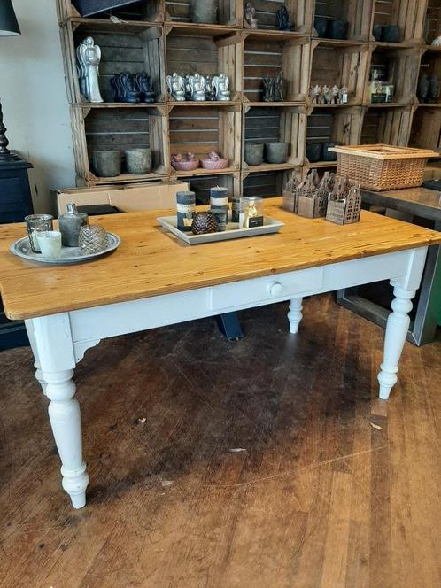 Landelijke grenen eettafel wit/blank, Huis en Inrichting, Tafels | Eettafels, Gebruikt, 50 tot 100 cm, 150 tot 200 cm, Vijf personen of meer