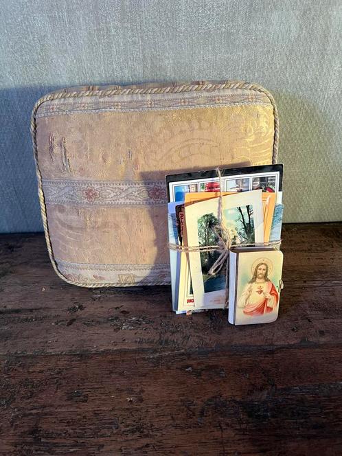 Schattig oud Frans poefje/voetensteun, Antiek en Kunst, Curiosa en Brocante, Ophalen of Verzenden