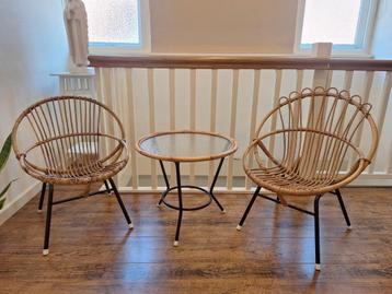 Vintage Rohé Noordwolde, rotan twee stoelen TAFEL VERKOCHT beschikbaar voor biedingen