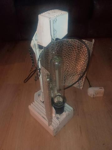 2x Kweeklampen 600W - Werken Prima! beschikbaar voor biedingen