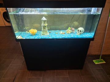 Mooi juwel aquarium beschikbaar voor biedingen