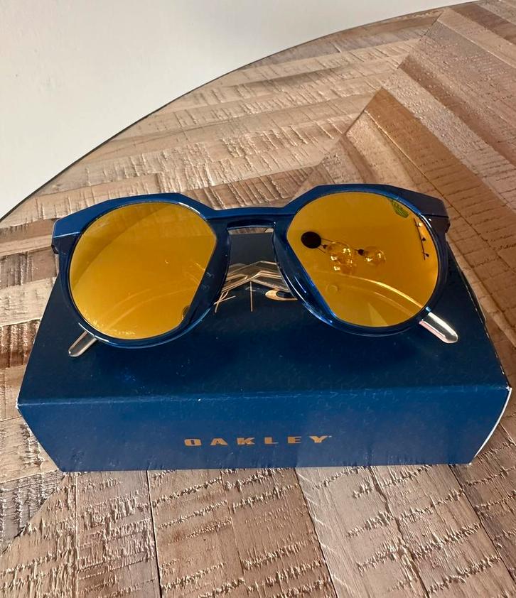 Oakley HSTN - Kylian Mbappé Signature Serie, Sieraden, Tassen en Uiterlijk, Zonnebrillen en Brillen | Heren, Zo goed als nieuw