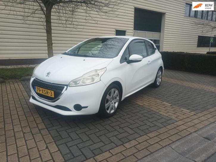 Peugeot 208 1.2 VTi Active, Auto's, Peugeot, Bedrijf, Te koop, ABS, Airbags, Airconditioning, Bluetooth, Boordcomputer, Centrale vergrendeling