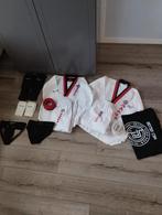Krav Maga Red Zef pak met toebehoren maat 140, Maat XS of kleiner, Ophalen of Verzenden, Gebruikt